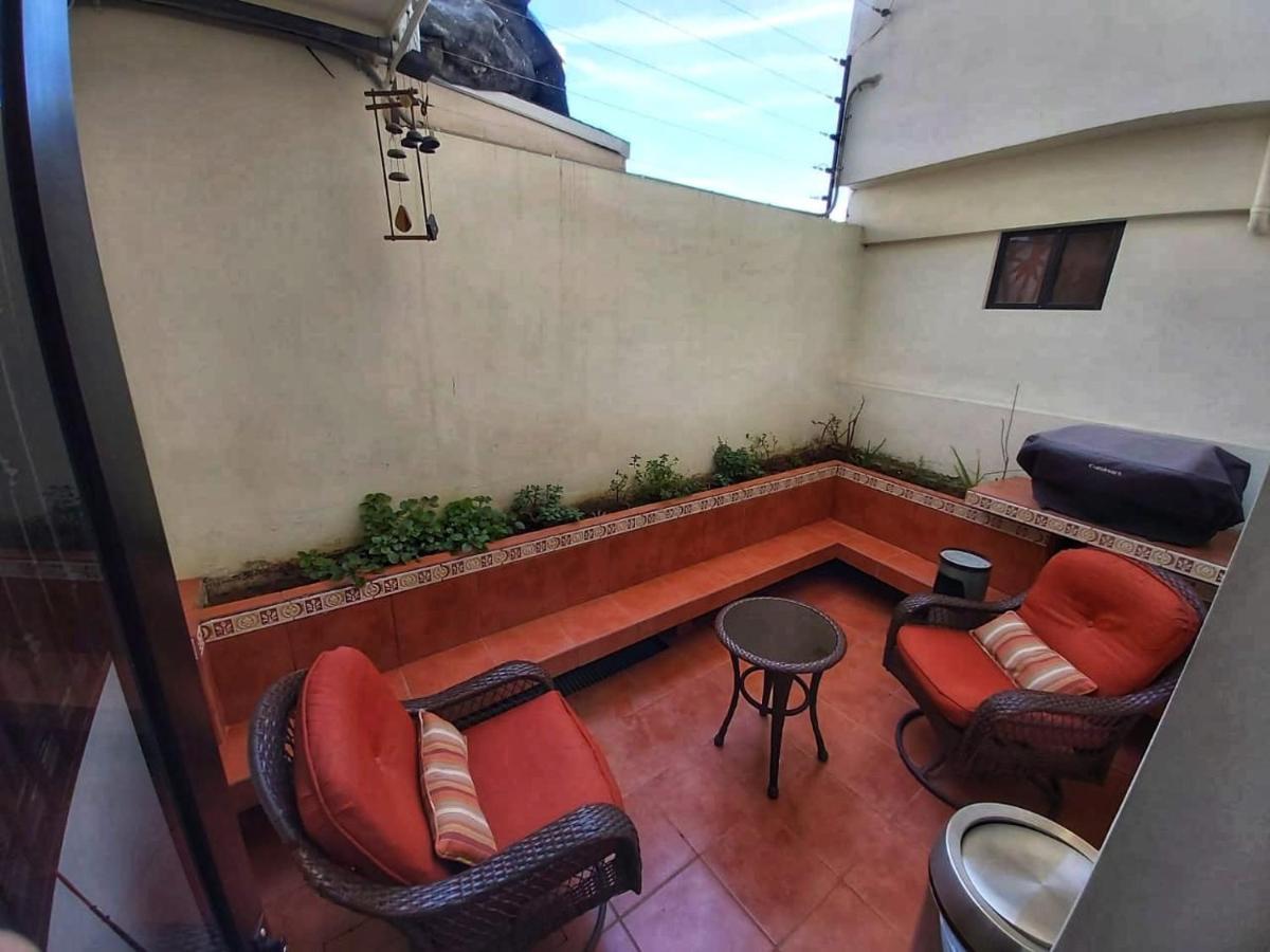 Casa Cacho Hotel Tijuana Exterior photo